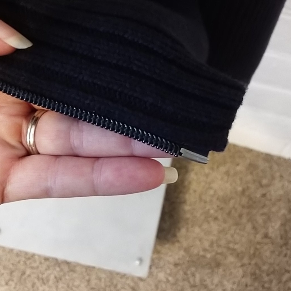 Ralph Lauren Large Full Zip Sweater - Picture 5 of 9